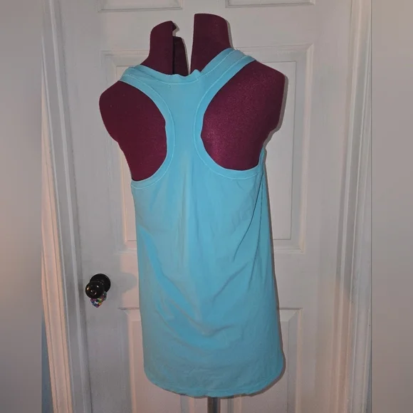 Athleta Aqua Small Athletic Tank Top - Picture 3 of 7